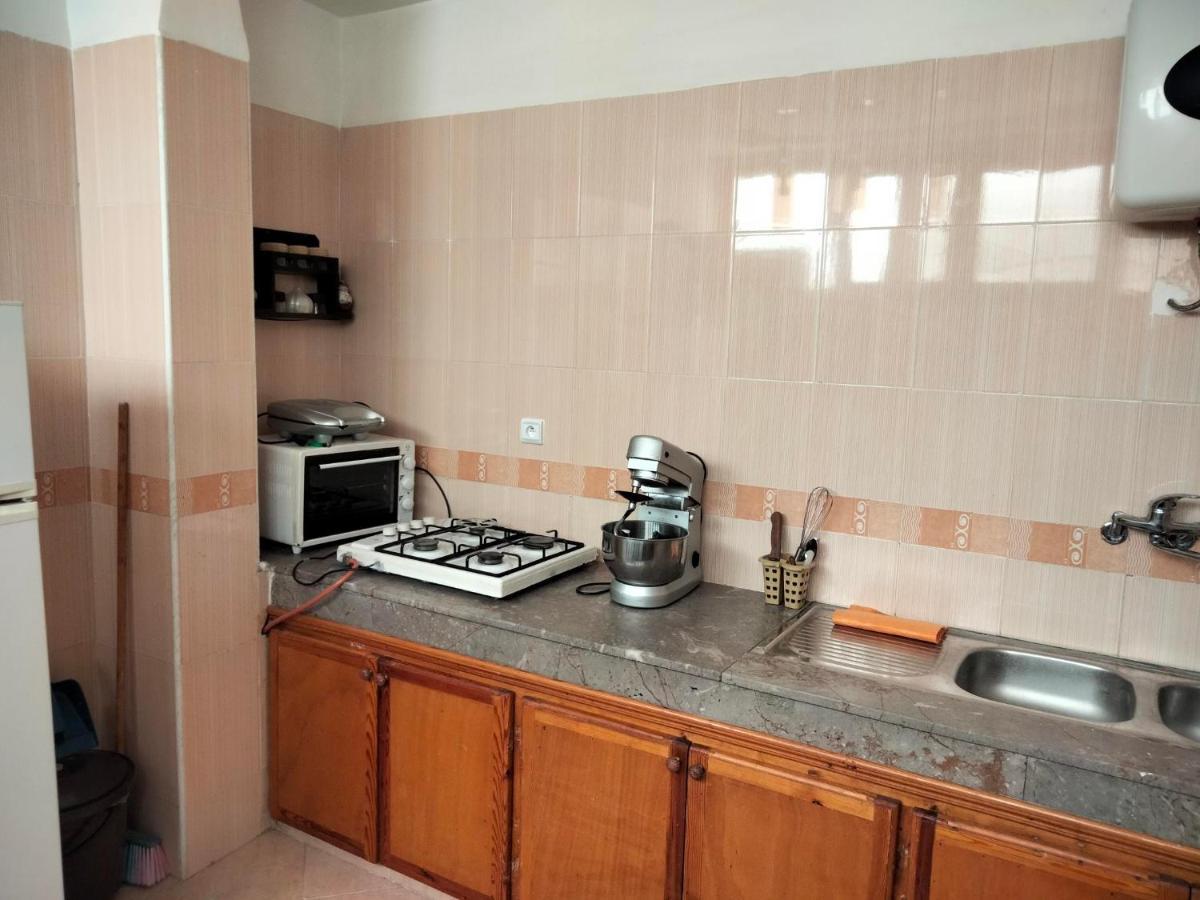 Appartement Meuble Bien Situe A Agadir Exterior foto